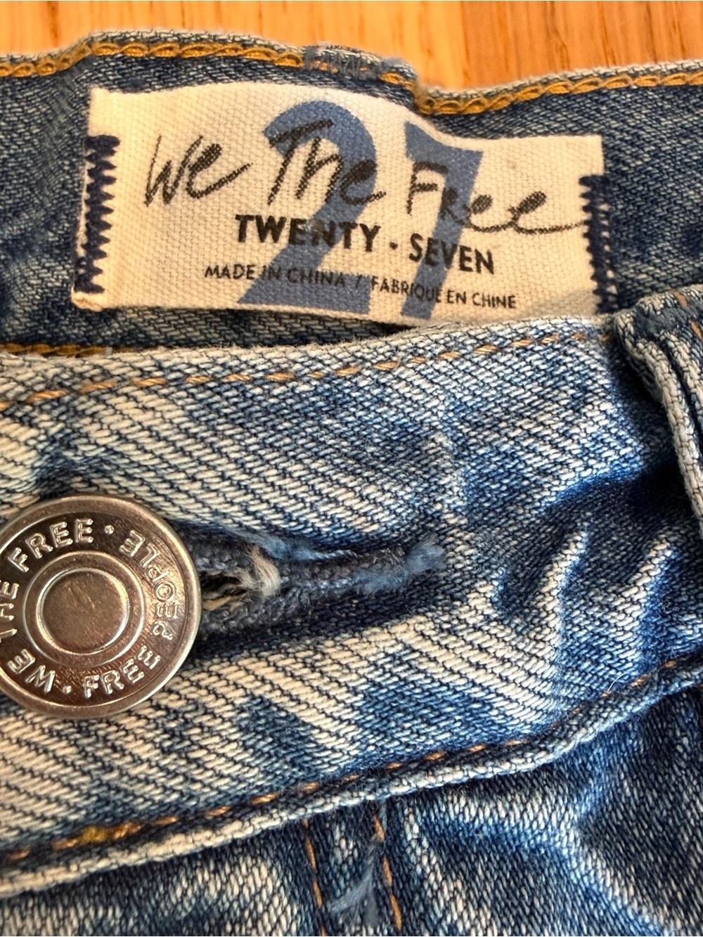 We The Free Light Wash Frayed Hem Denim Shorts - Picture 4 of 10